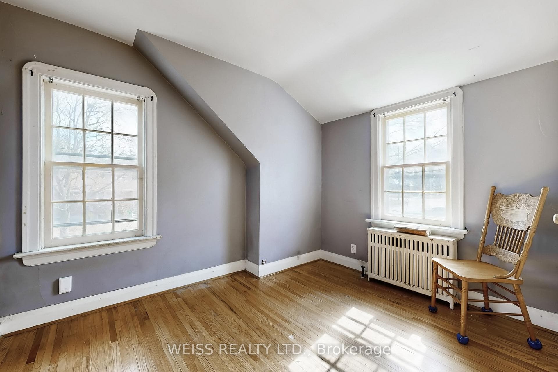 261 Wolsely Street photo 20