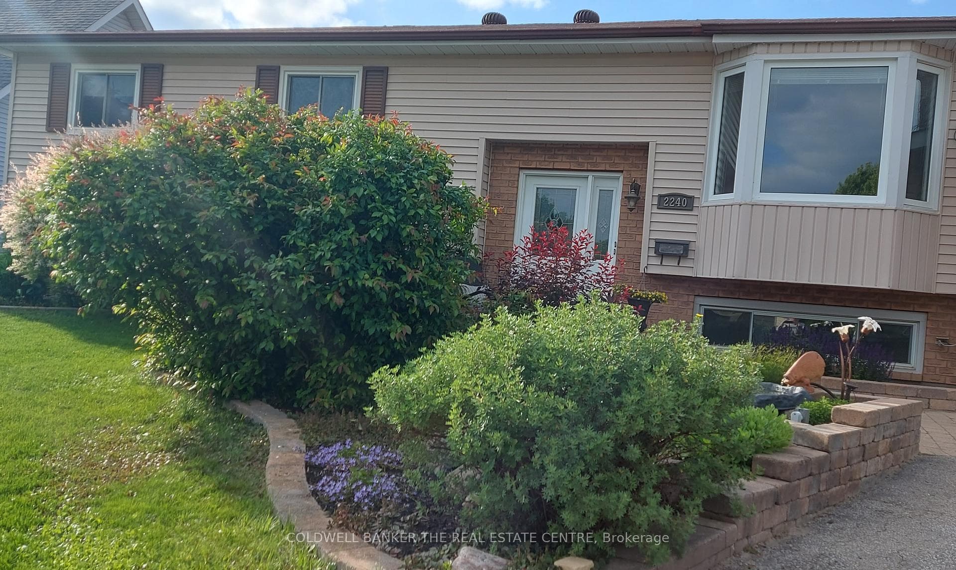 2240 Richardson Street photo 1