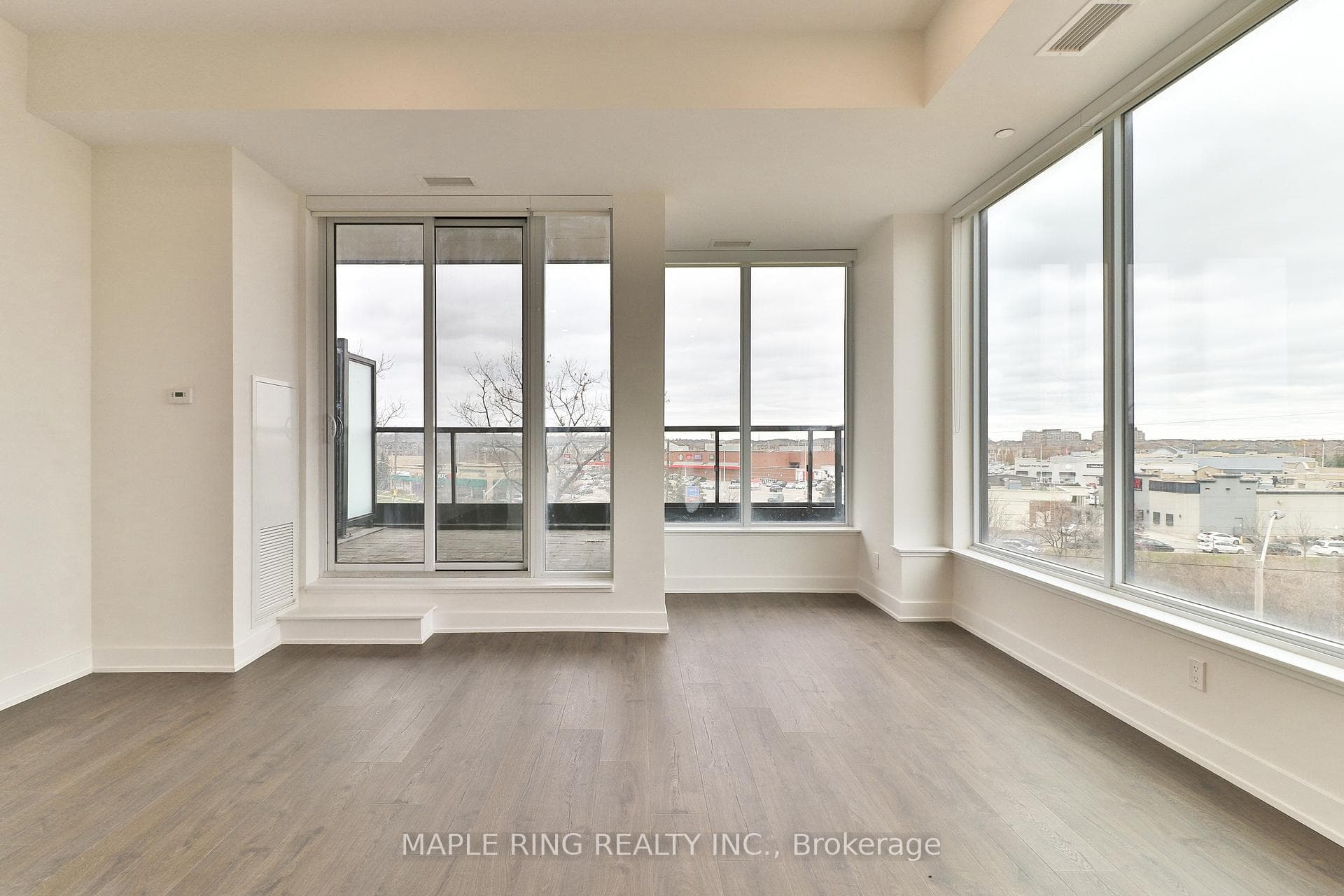 297 Oak Walk Drive Unit 319 photo 7