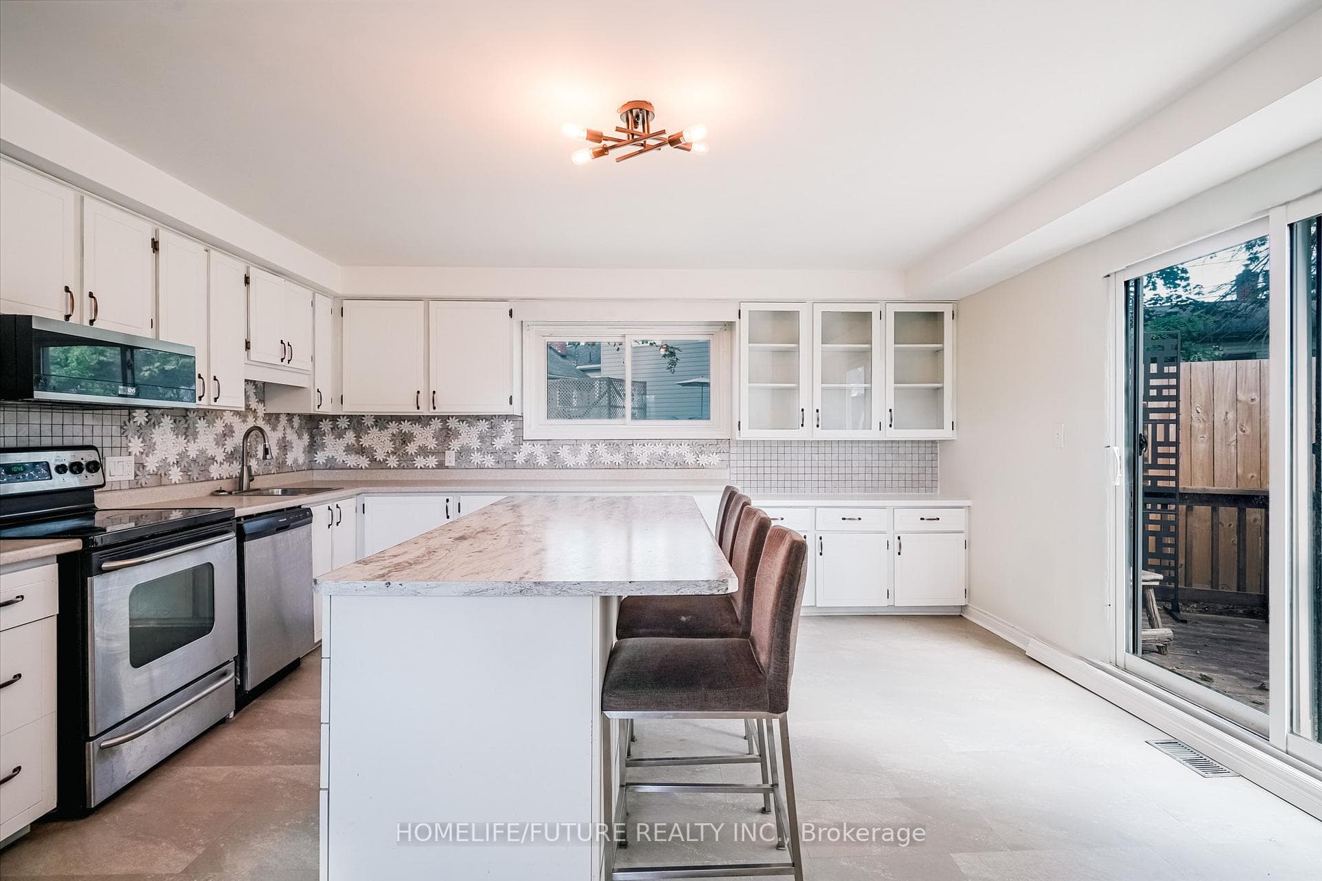 9 Toronto Road photo 12