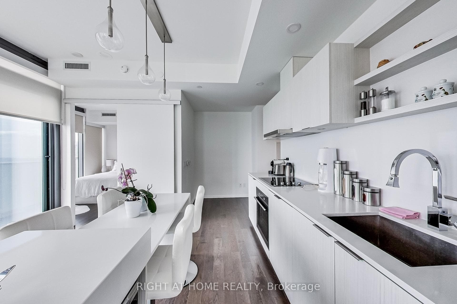 16 Bonnycastle Street Unit 2509 photo 7