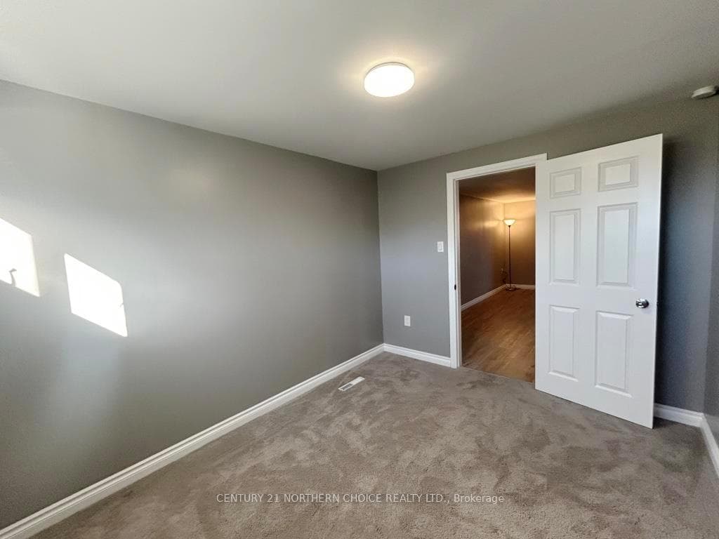 1007 Sunset Drive photo 16