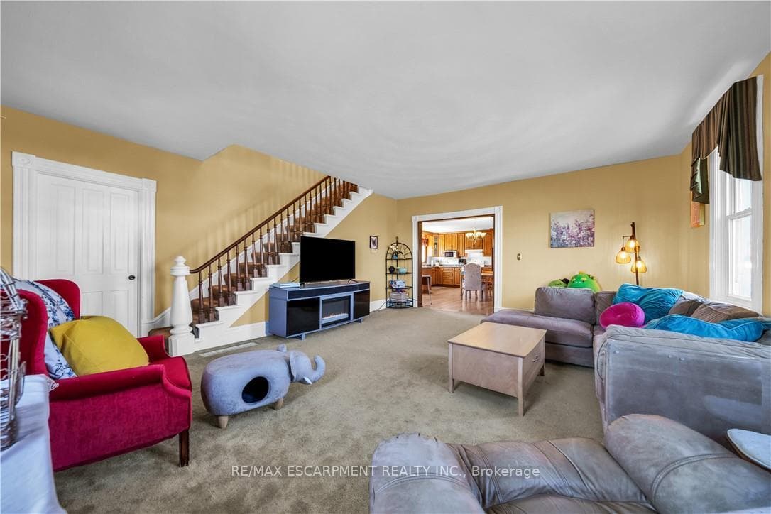 4932 FLY Road photo 17