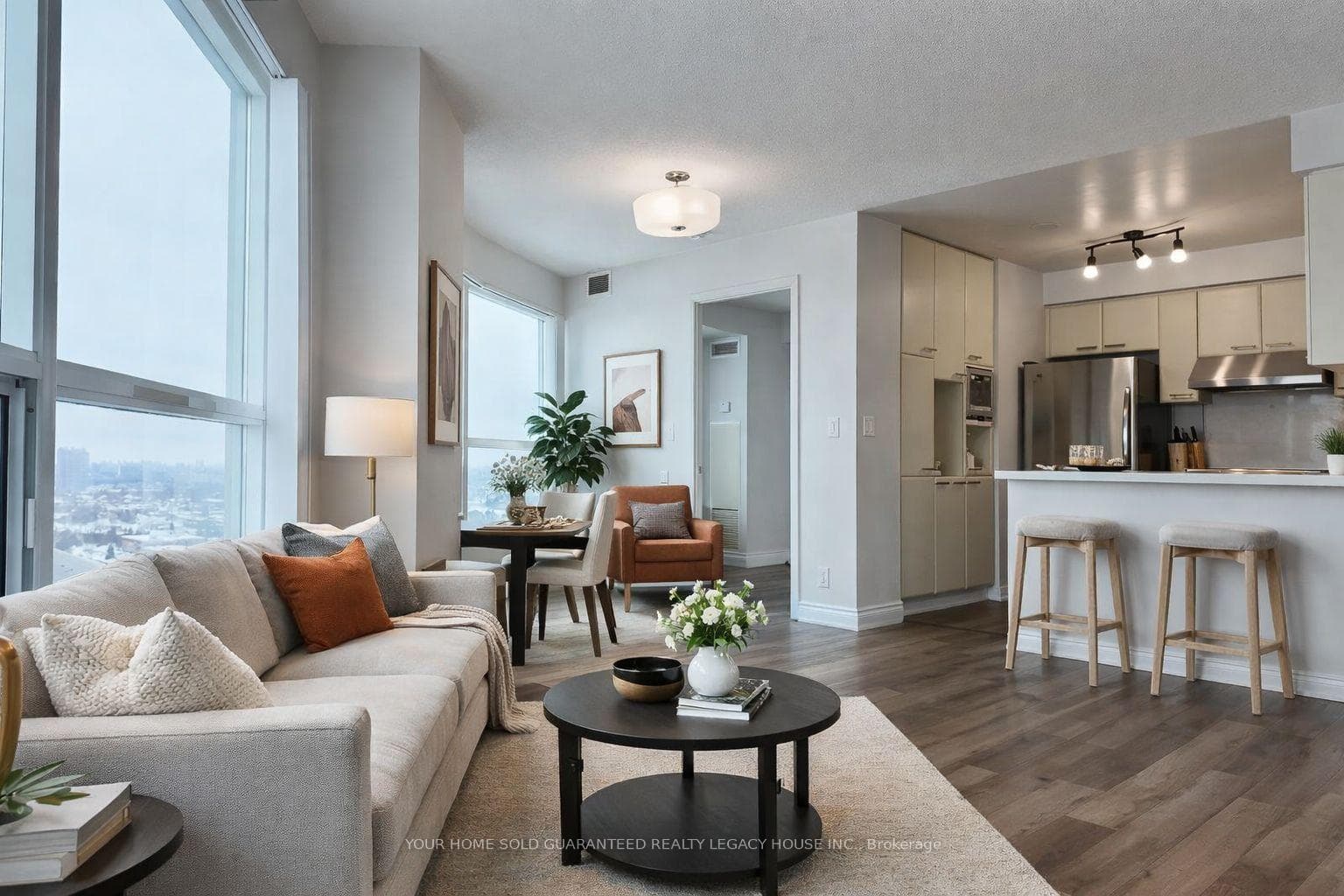 36 Lee Centre Drive Unit 3310 photo 3