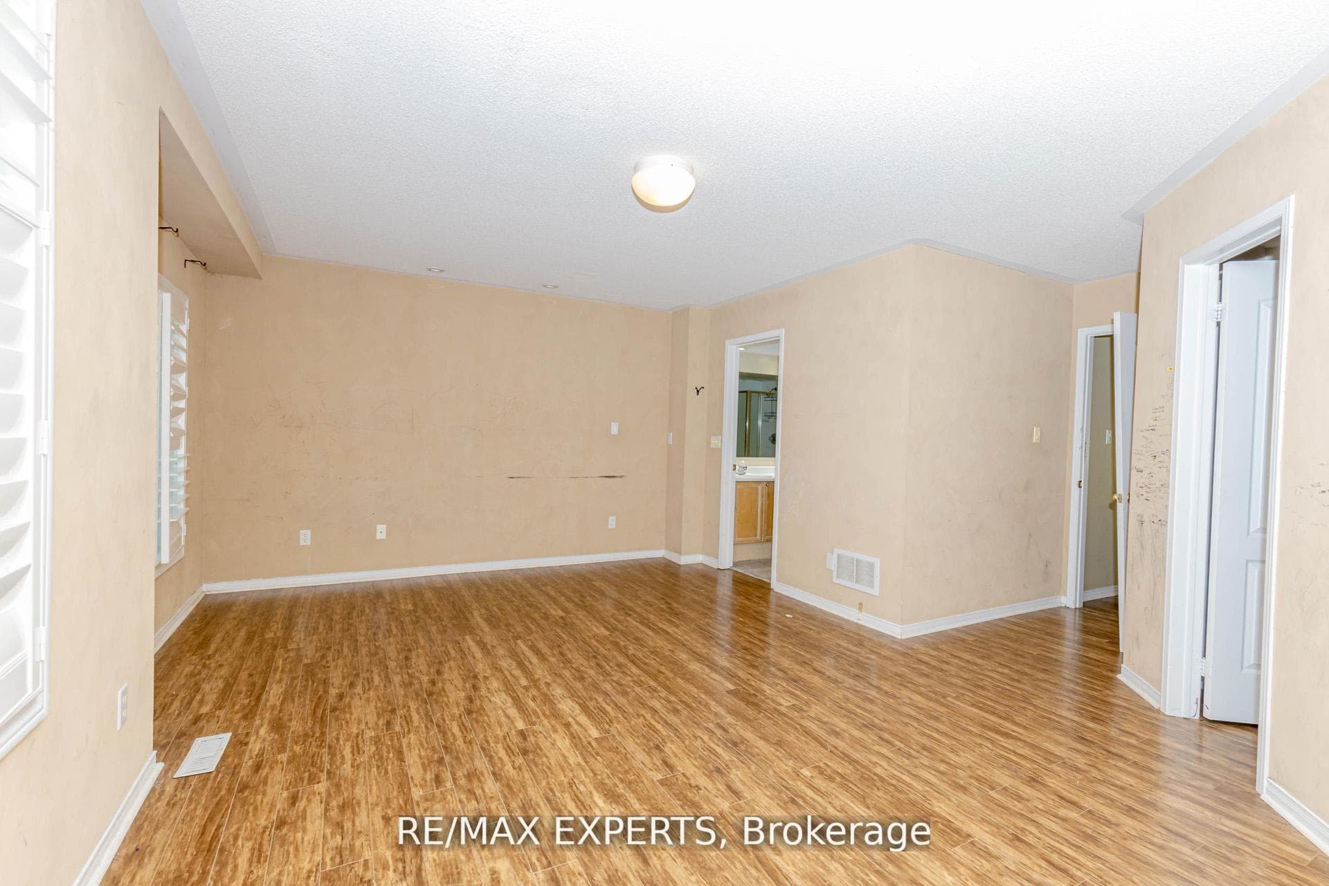 1084 Queen Street Unit 17B photo 17