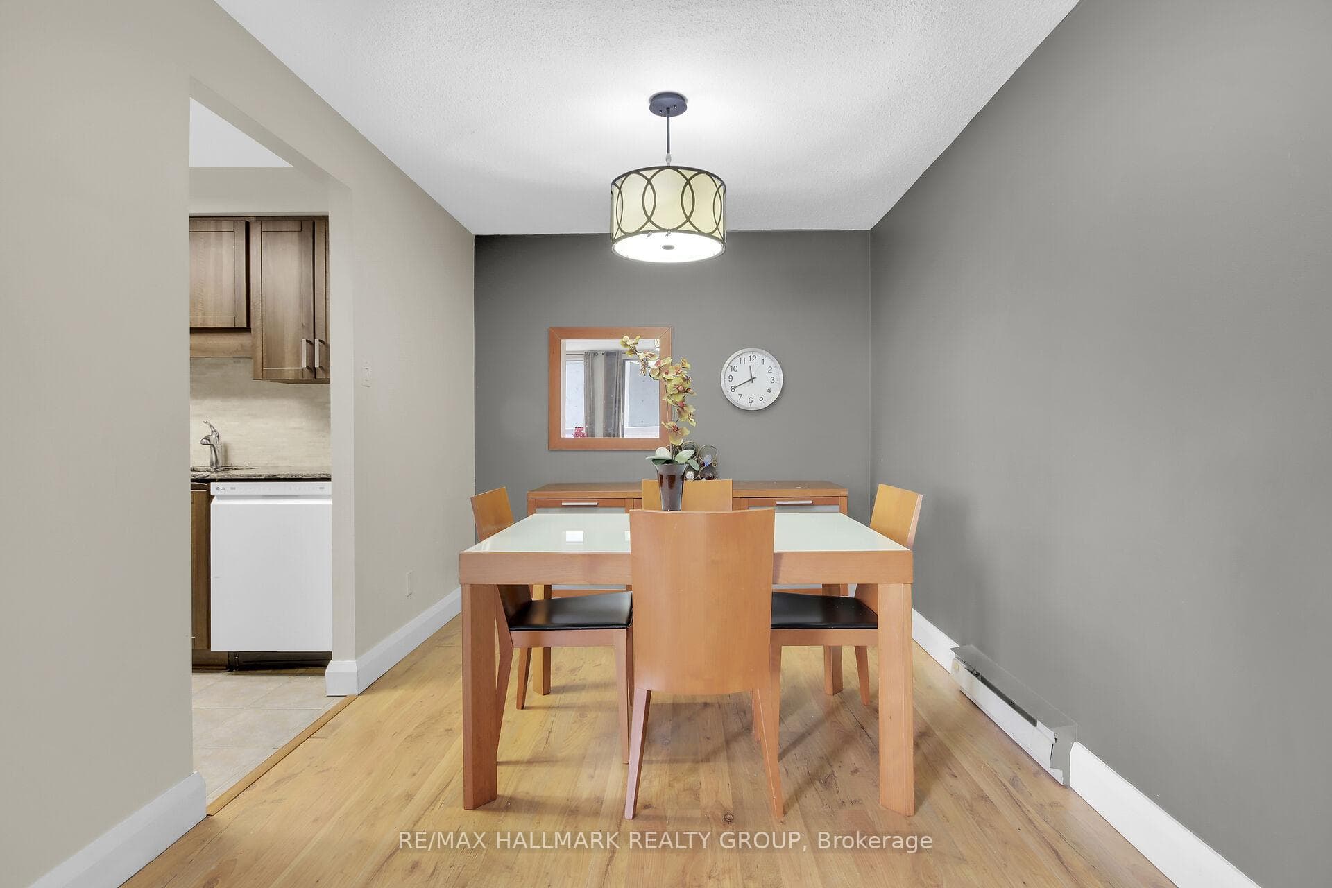 470 Laurier Avenue Unit 503 photo 23