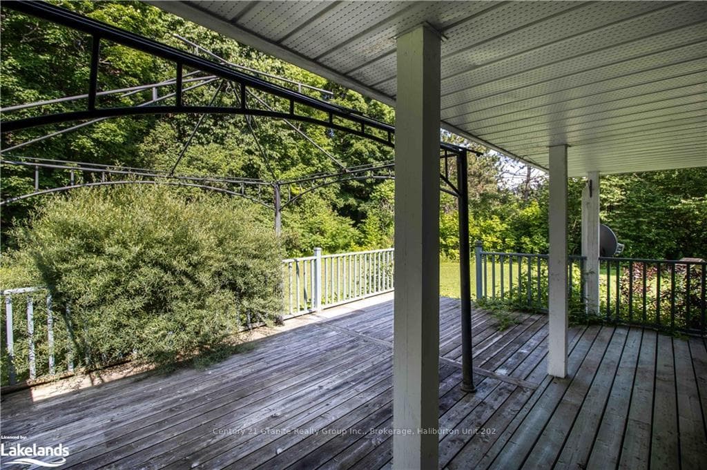 1027 BLAIRHAMPTON Road photo 16
