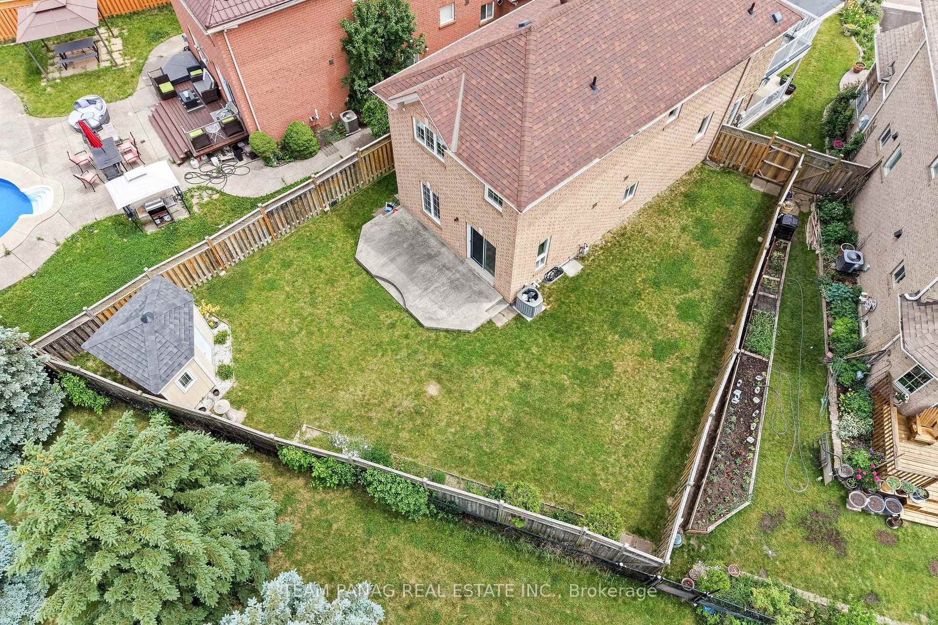 12 Stirrup Court photo 48