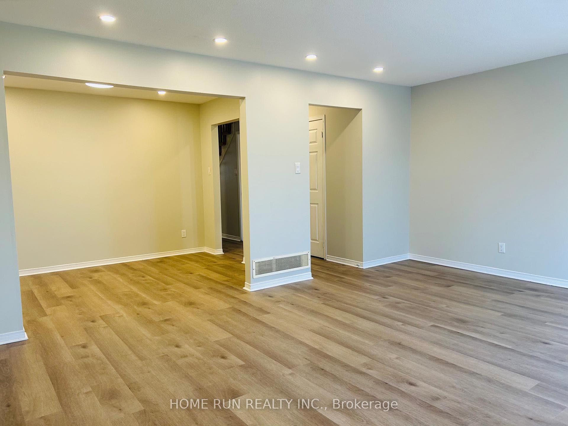 1466 BASELINE Road photo 10