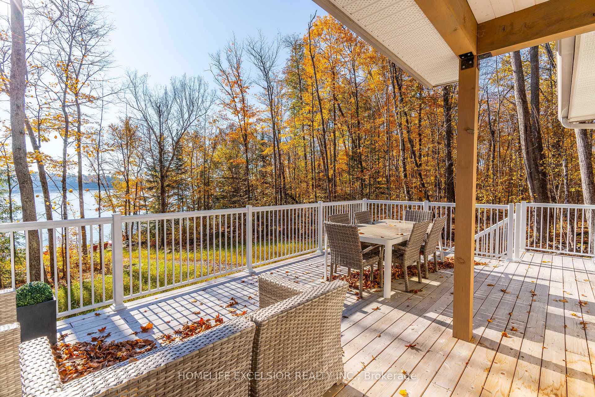 1284 True North Road photo 43