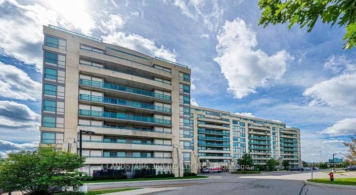 75 Norman Bethune Avenue Unit 102 photo 2