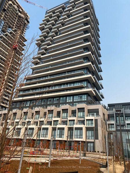 20 Inn on the park Drive Unit 1635 photo 1