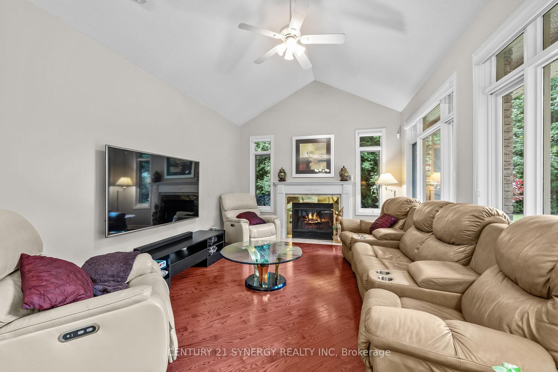 5835 Knights Drive photo 15