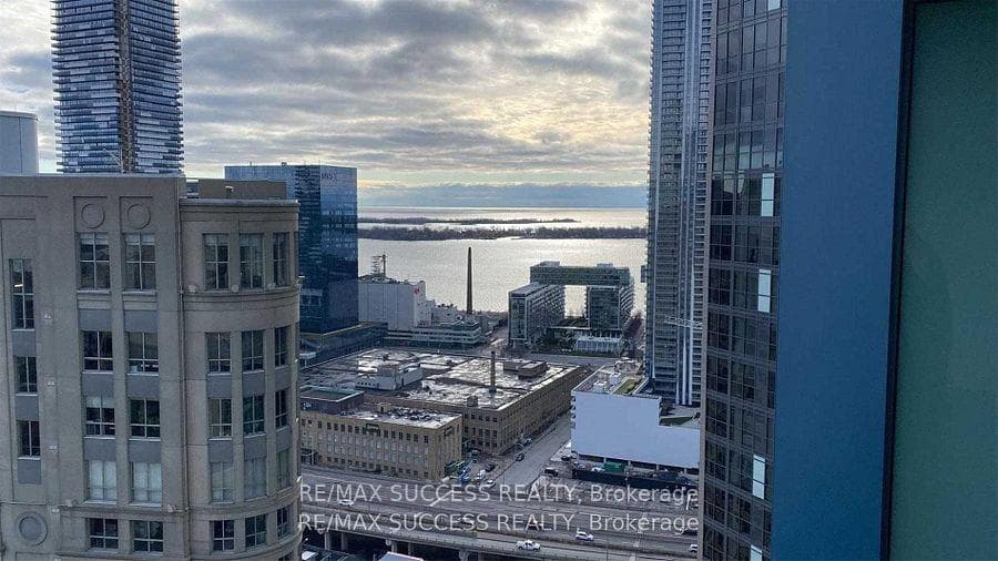 8 The Esplanade Street Unit 3109 photo 2