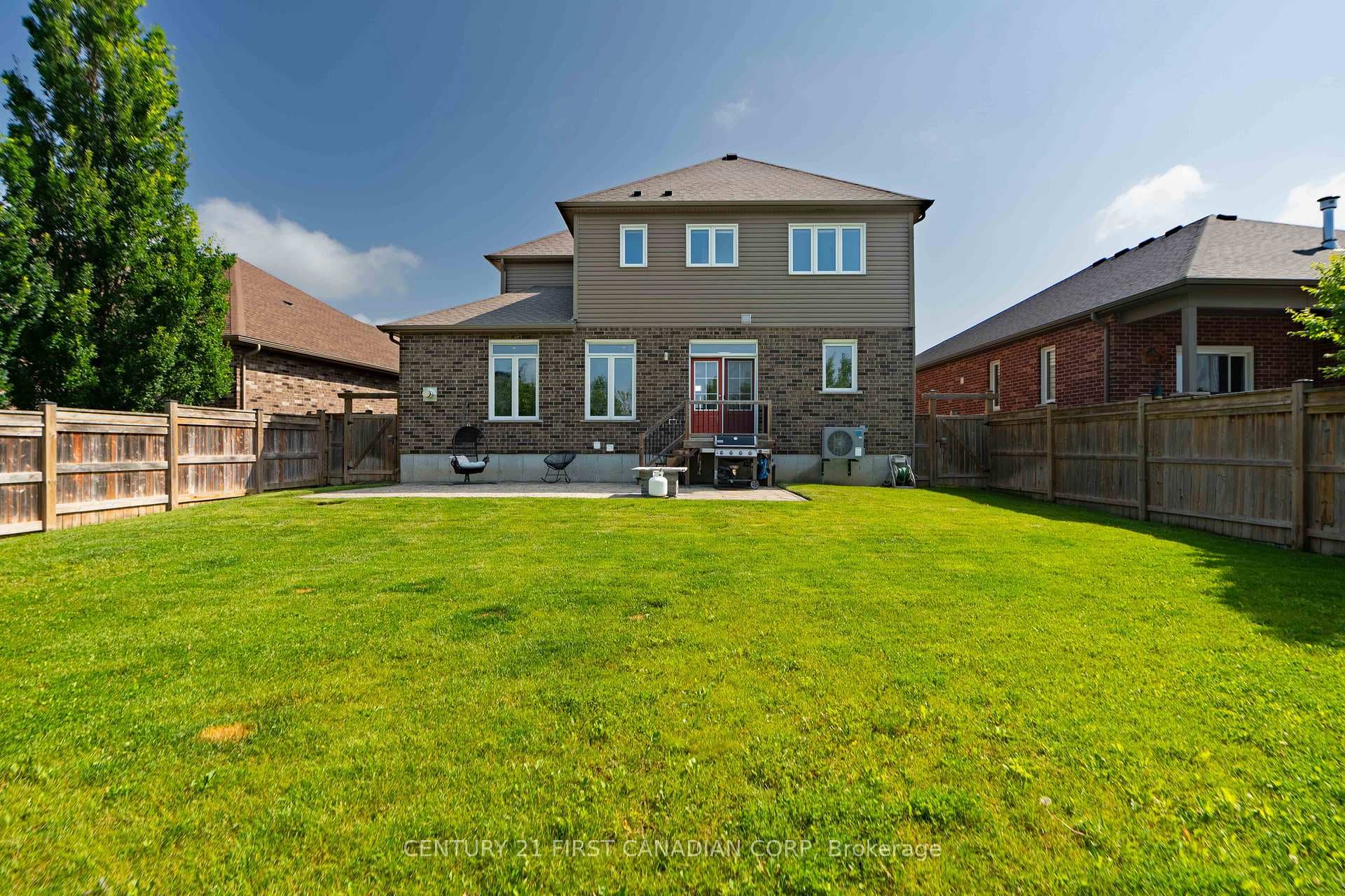 155 Spencer Avenue photo 9