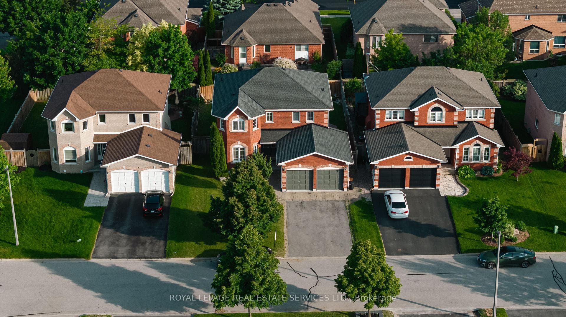 55 Bambi Crescent photo 3