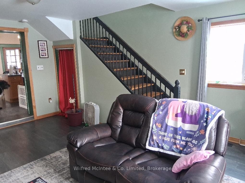 36878 Glenshill Road photo 21