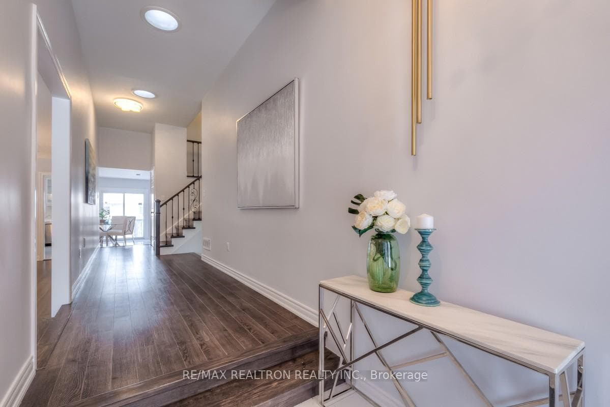 163 Baker Avenue photo 3