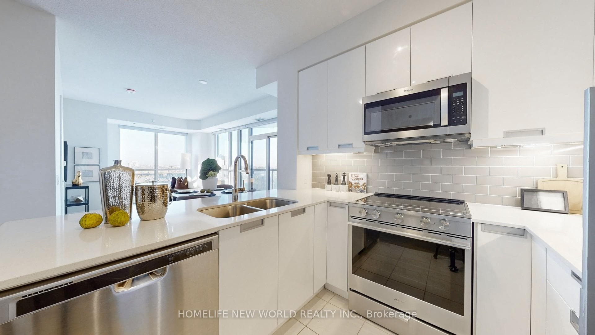 65 Watergarden Drive Unit 1109 photo 9