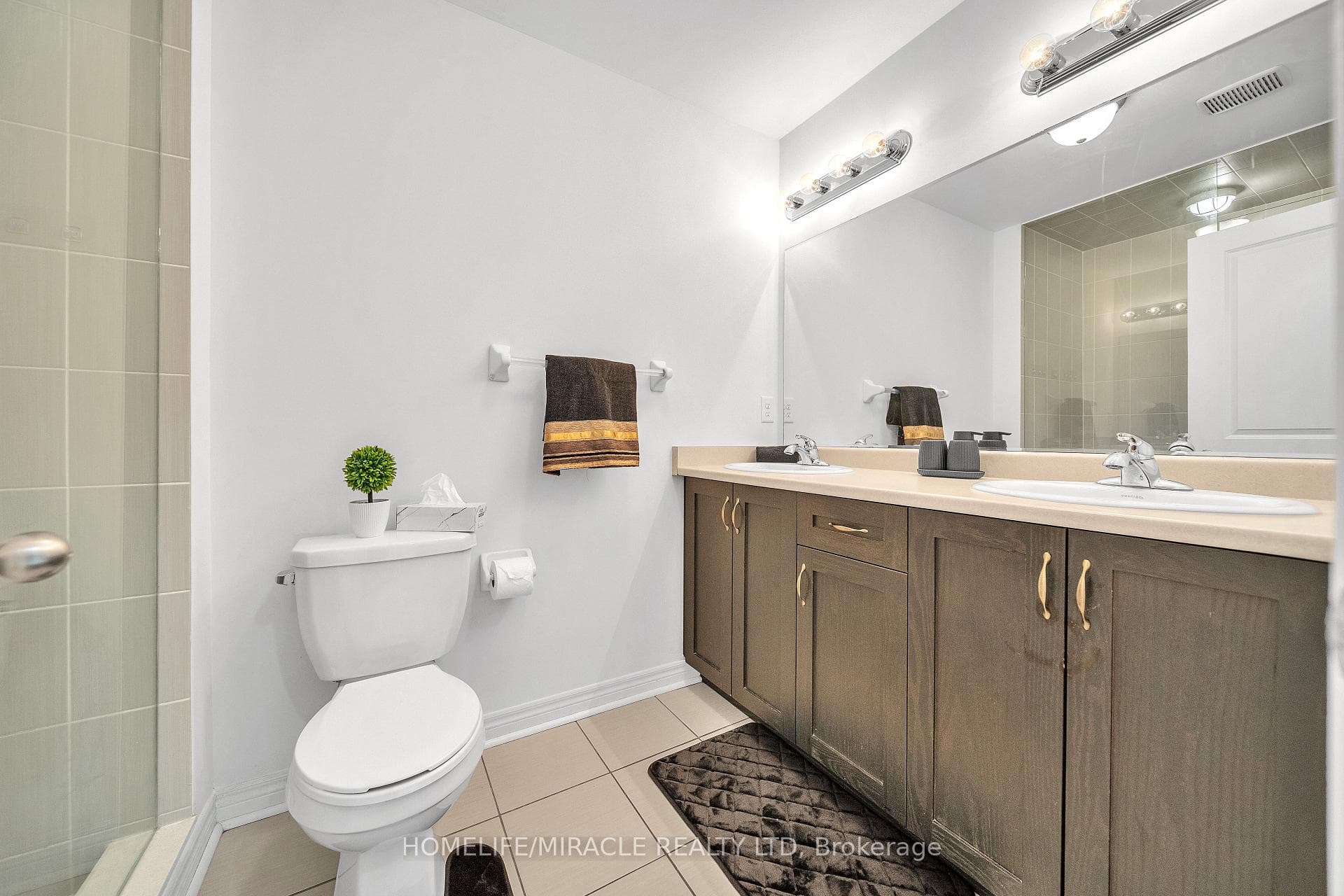 15 Finegan Circle photo 35