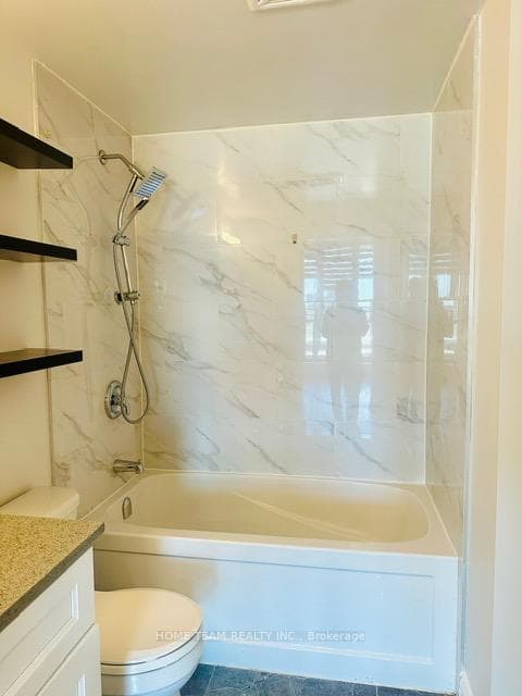 75 Eglinton Avenue Unit 506 photo 16