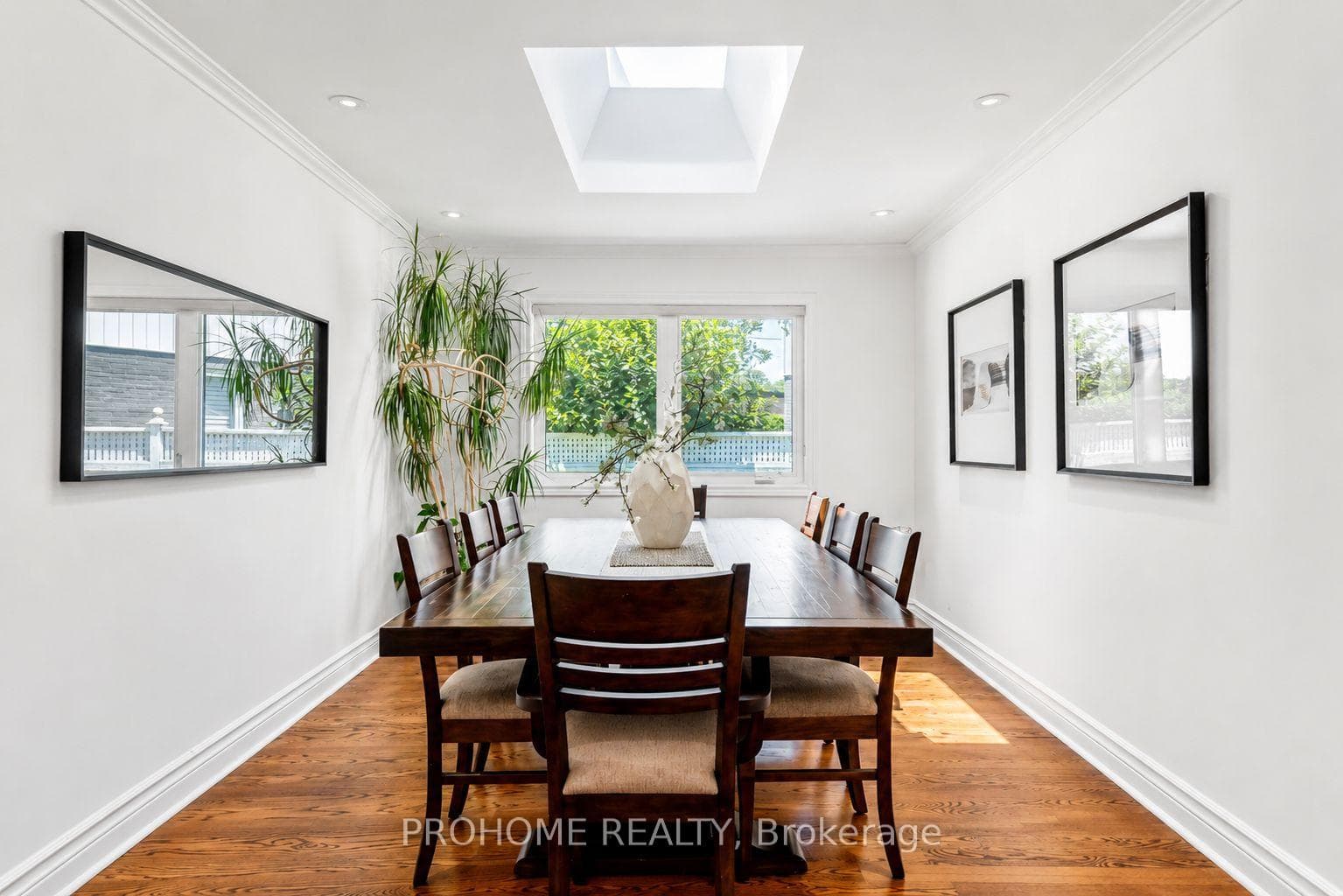 16 Tuscay Court photo 9