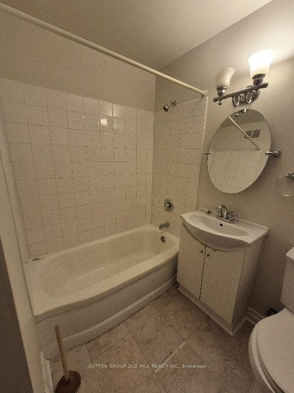 2355 Lakeshore Road Unit 2 photo 10