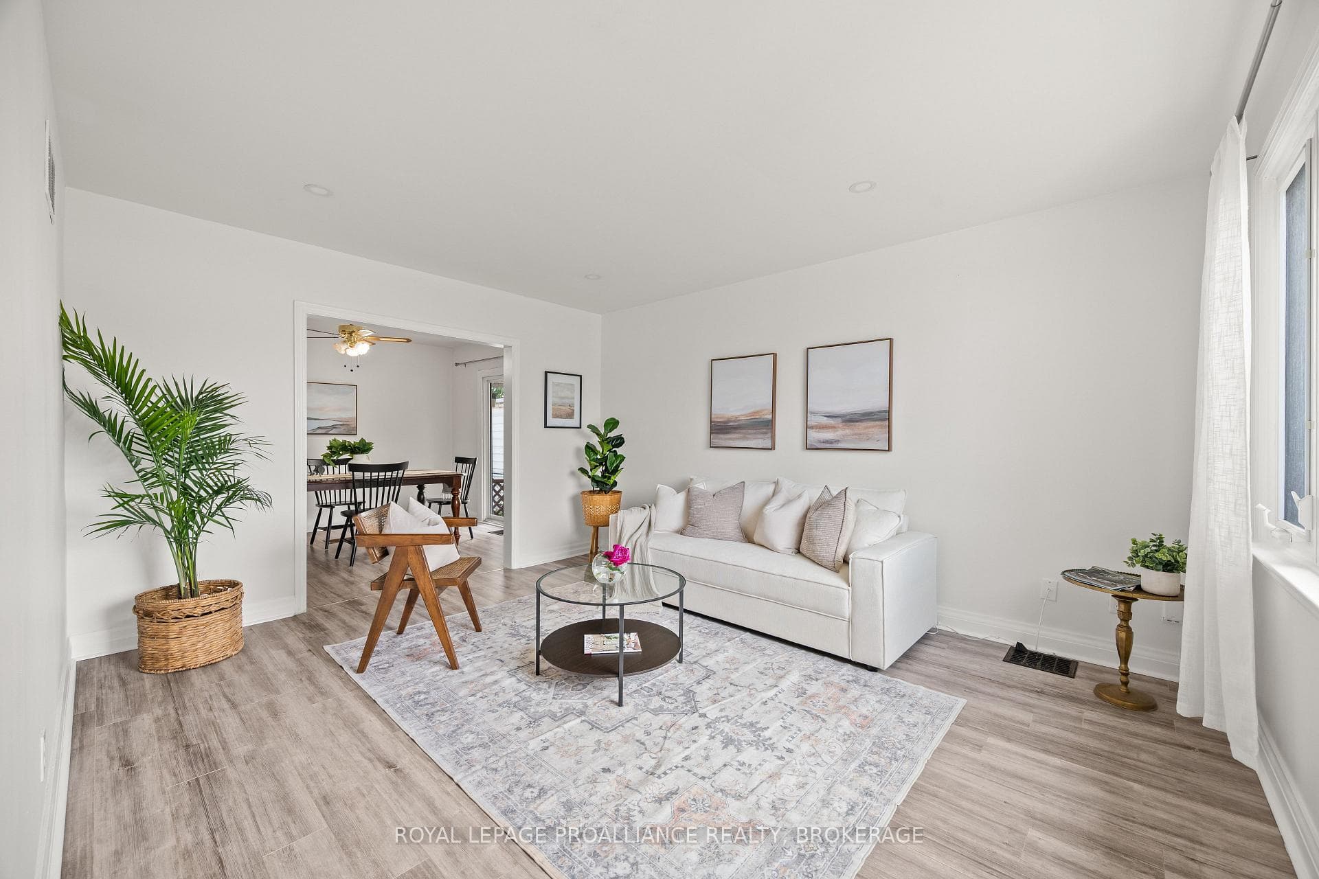 260 Elmwood Street photo 14