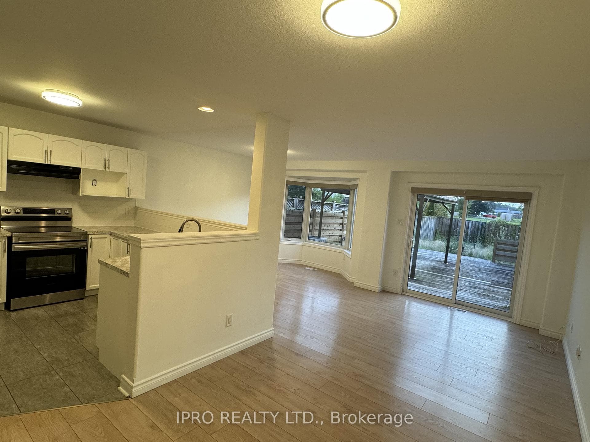 4422 Christopher Court photo 9