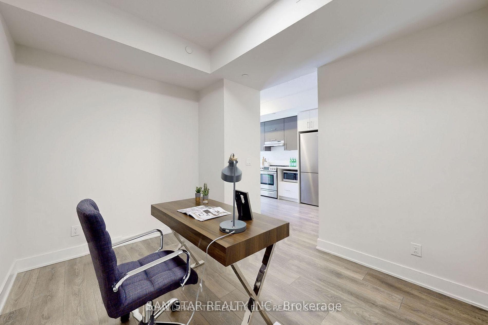 188 Fairview Mall Drive Unit 211 photo 10