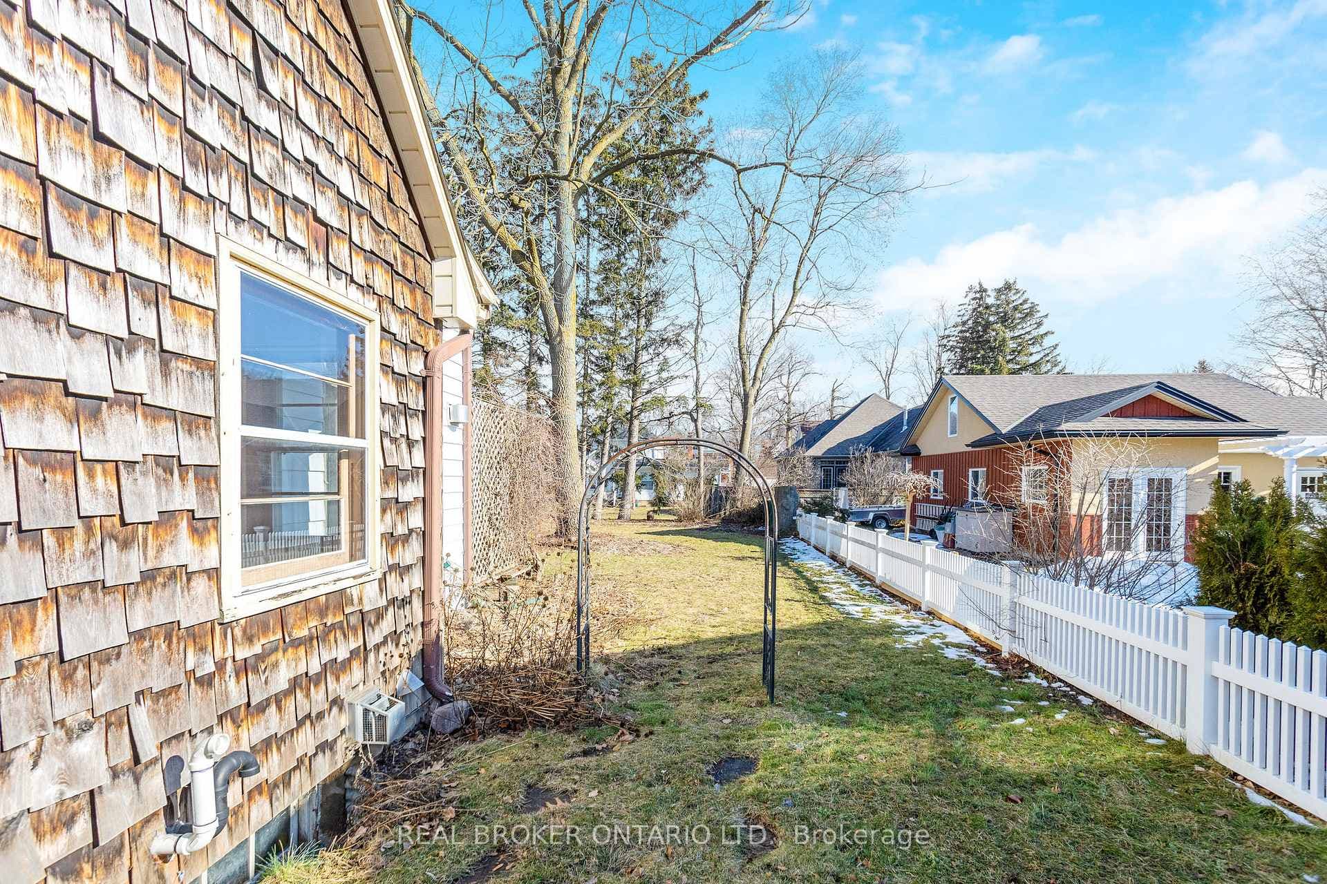 14 Orchard Boulevard photo 31