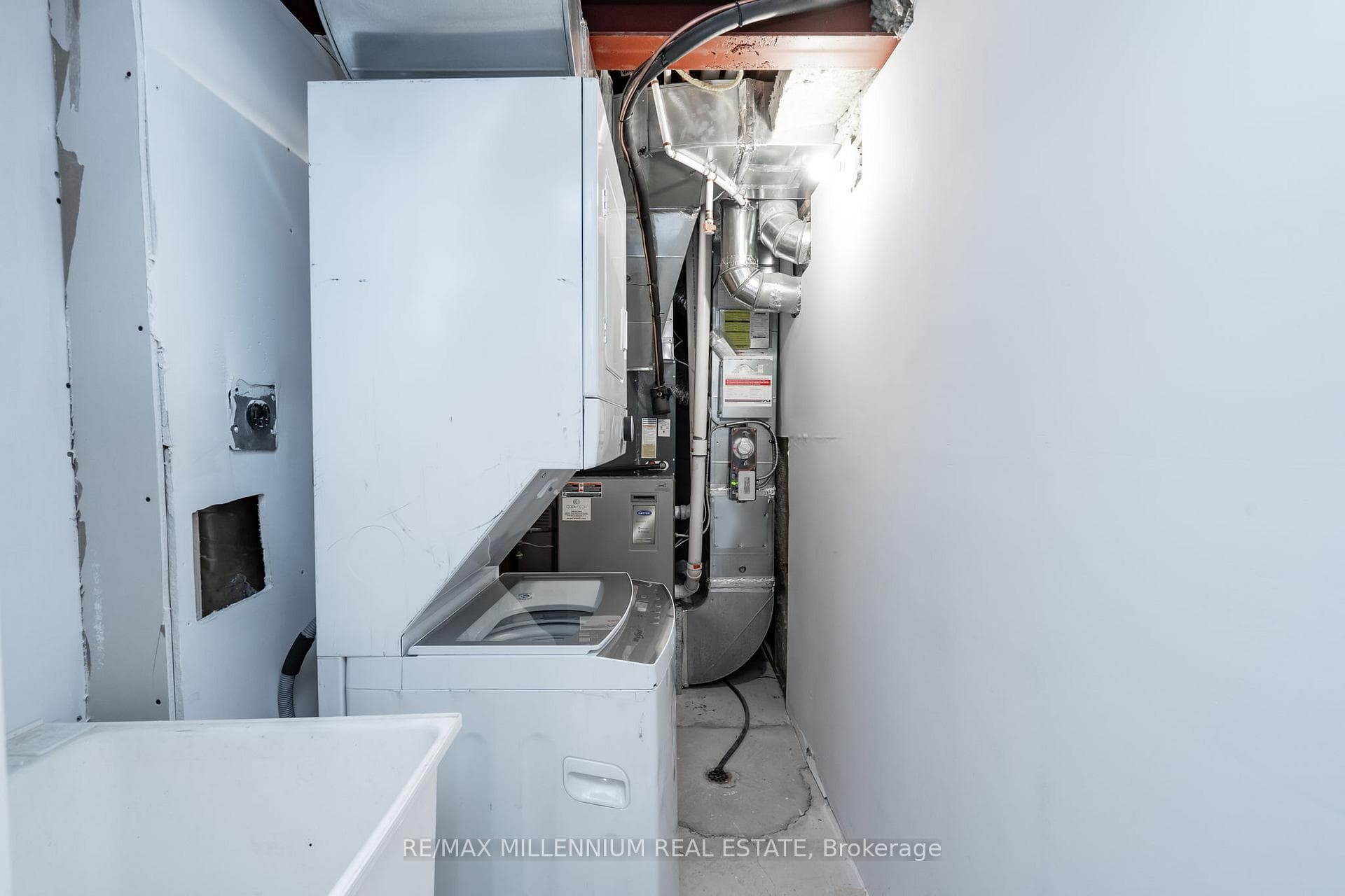 275 Holloway Terrace Unit BSMT photo 24