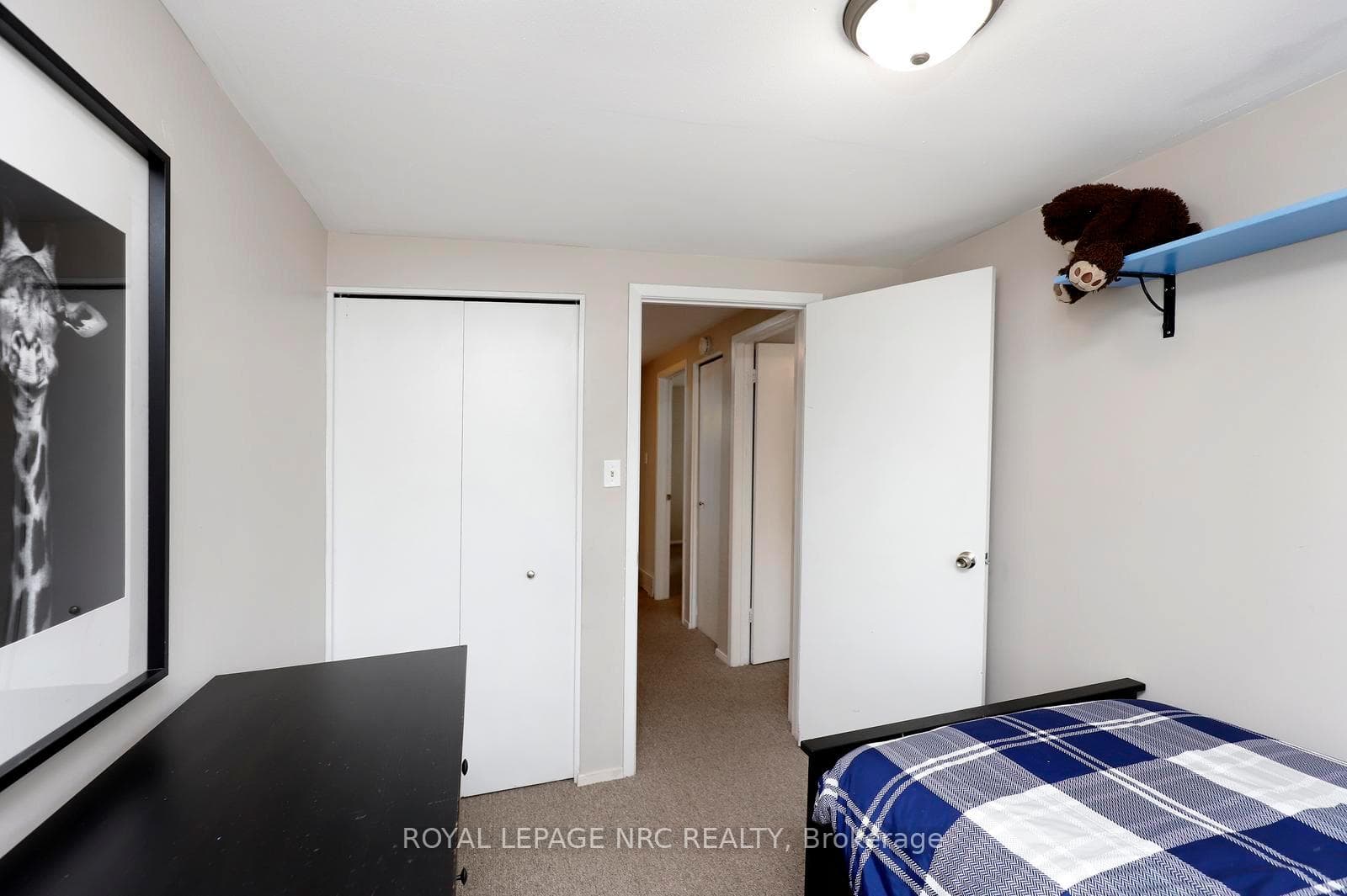 211 Lake Avenue Unit 6 photo 24