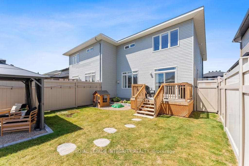 118 Thomas Street photo 38