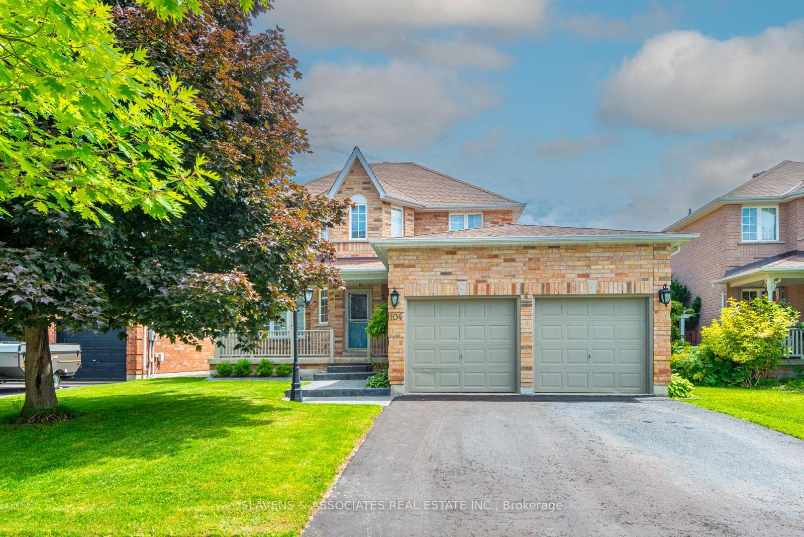 104 Kingsridge Road photo 1