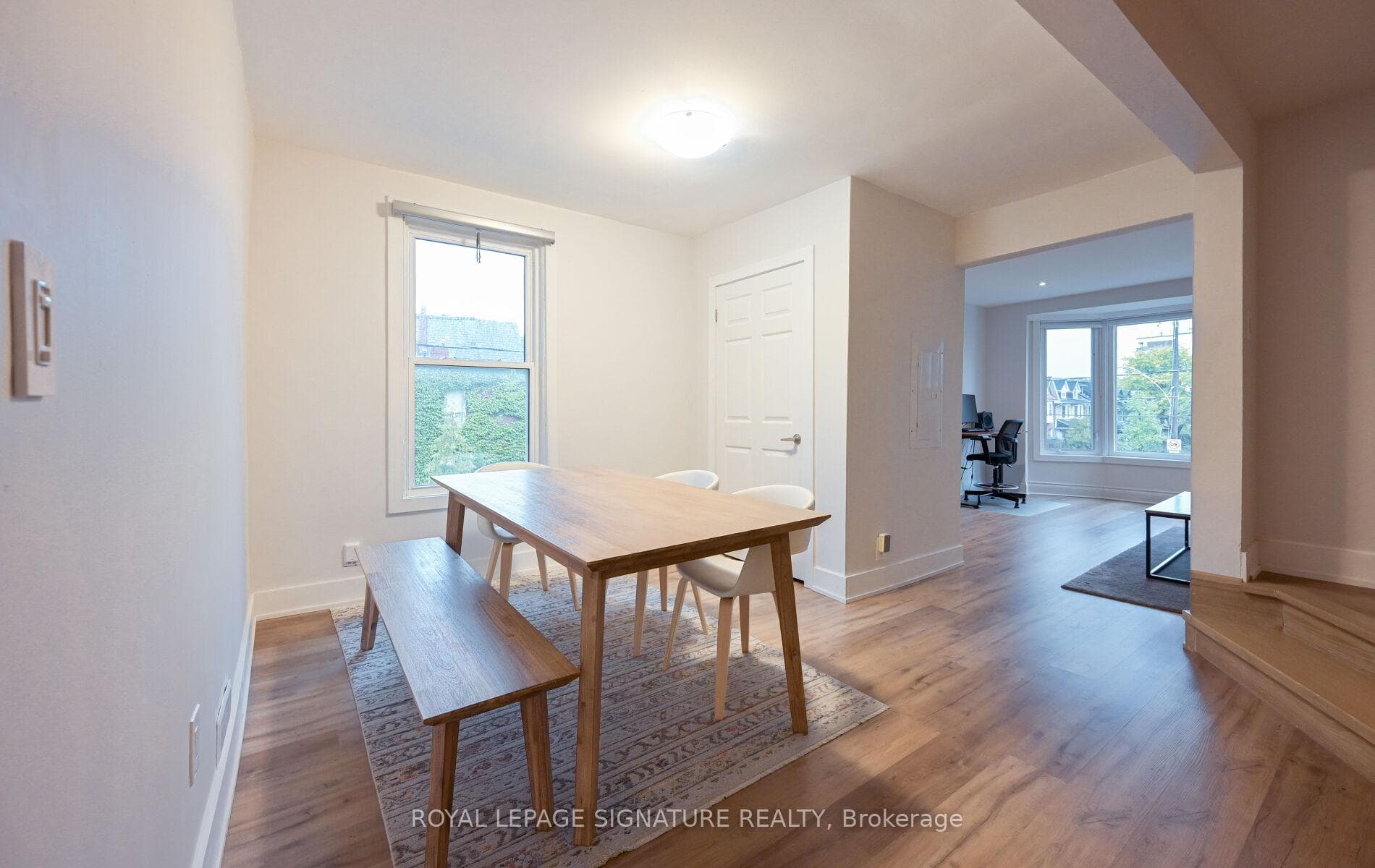 466 Pape Avenue Unit Upper photo 9