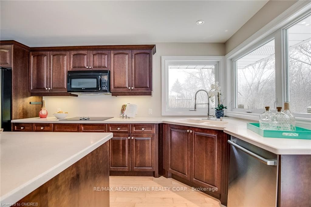 2110 Duncan Road photo 15