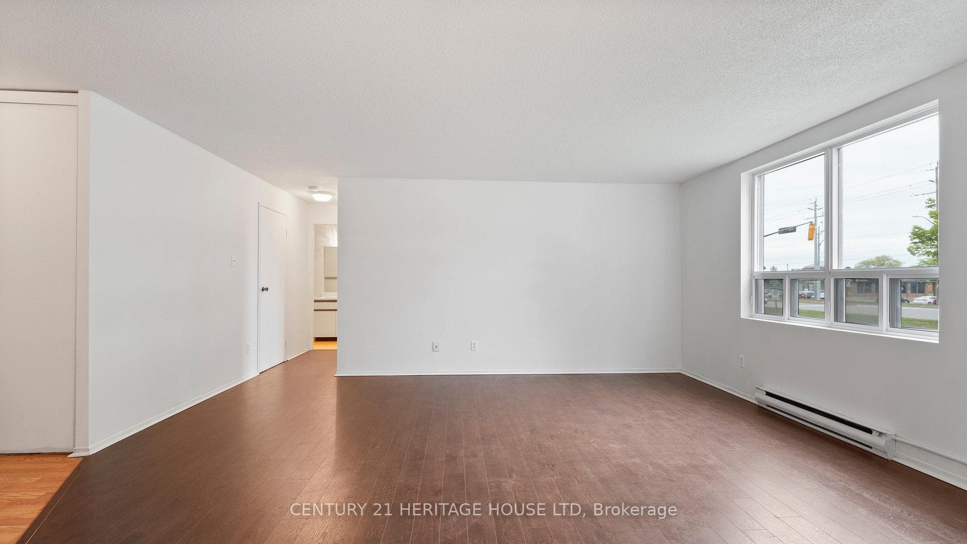 421 Fairview Drive Unit 101 photo 3