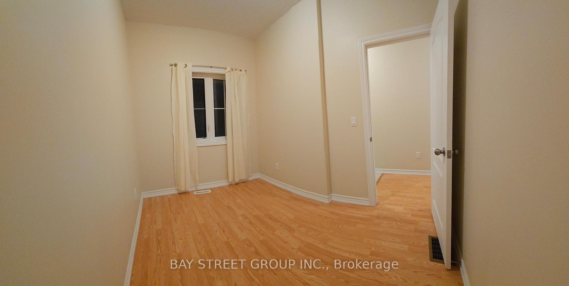 25 Jack Potts Way photo 2