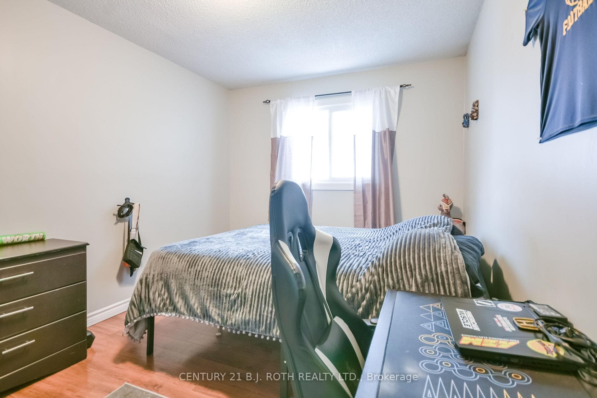 6 Glenview Avenue photo 17