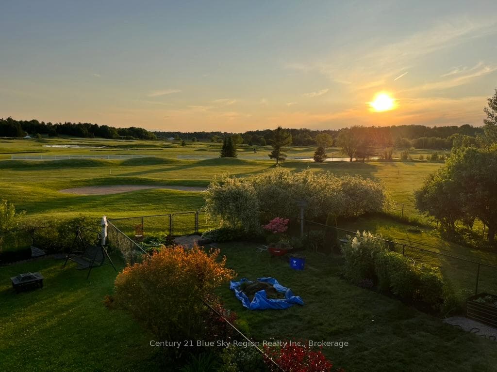 87 Fairway Drive photo 2