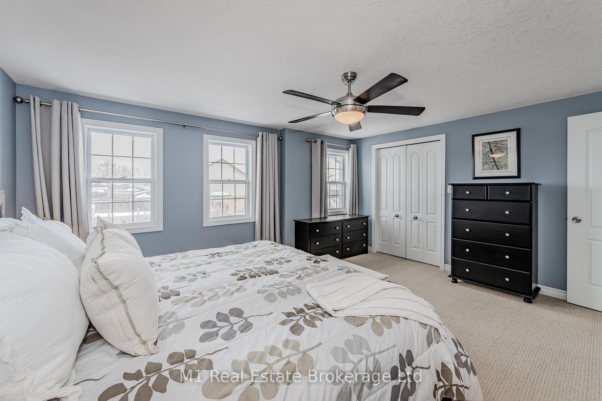 300 Severn Drive photo 24