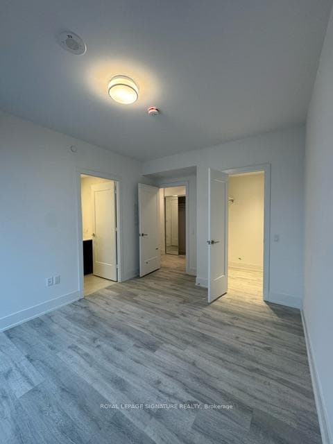 10 Inn on the Park Drive Unit 1404 photo 18
