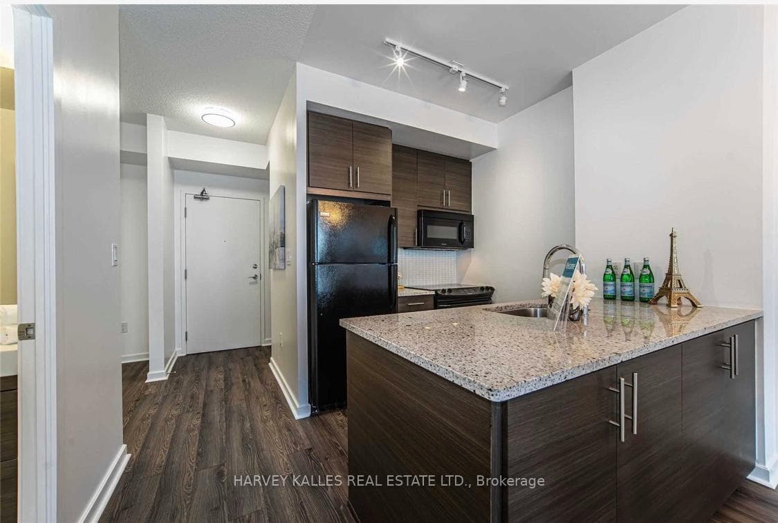 70 Forest Manor Road Unit 1405 photo 5