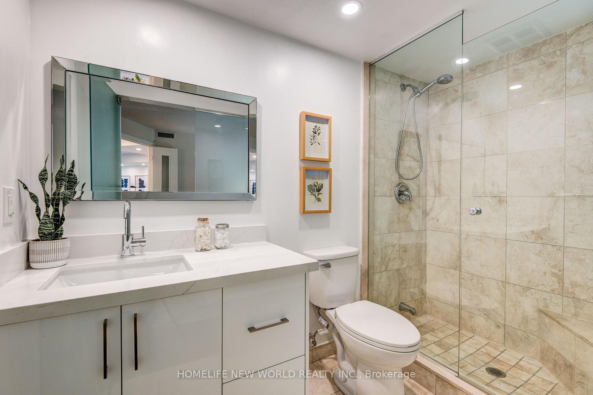 208 Queens Quay N/A Unit 903 photo 15