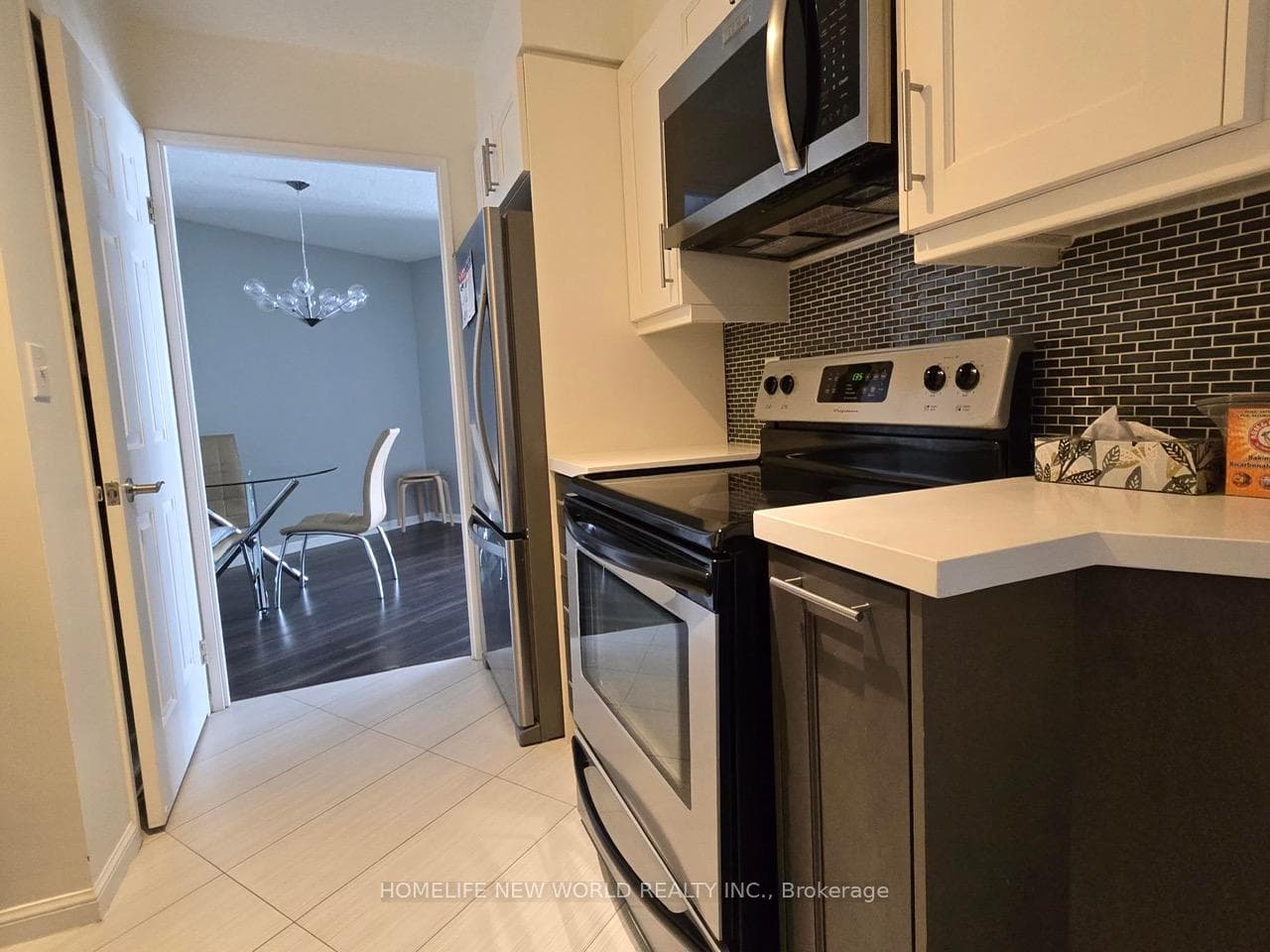 7 Carlton Street Unit 1013 photo 5