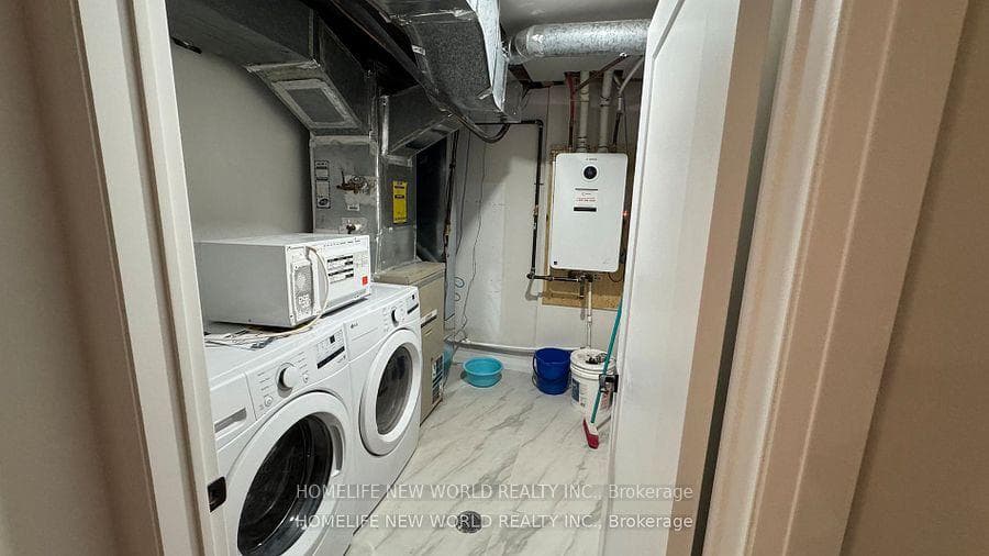 410 Victor Court photo 10