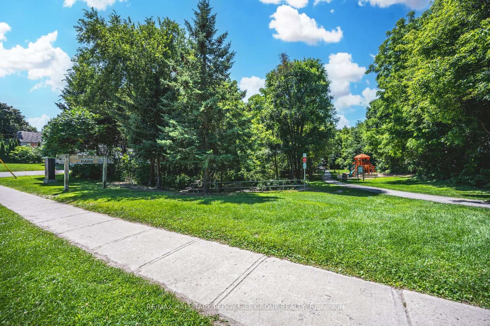 107 Codrington Street photo 24