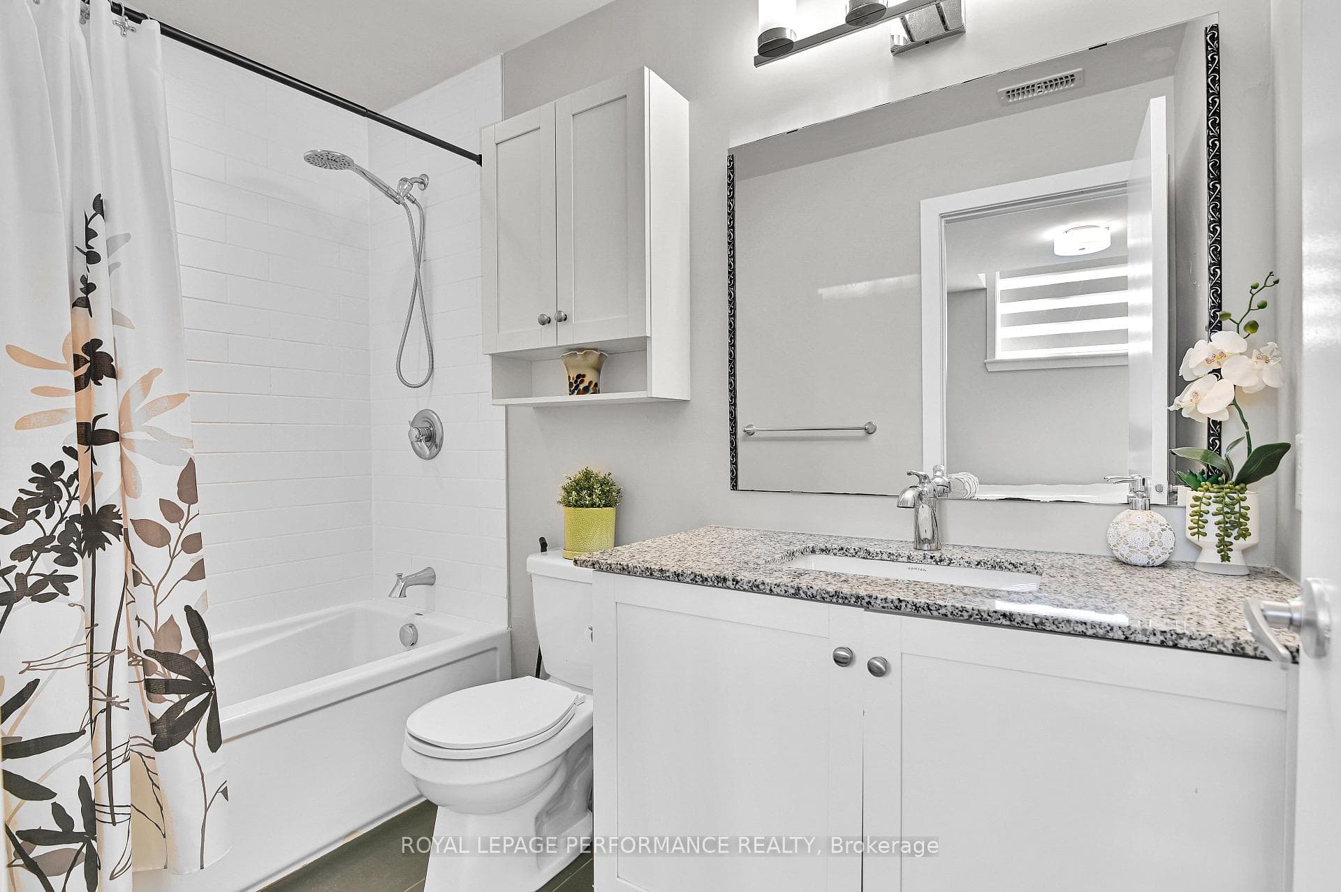 24 Bergeron Private photo 24