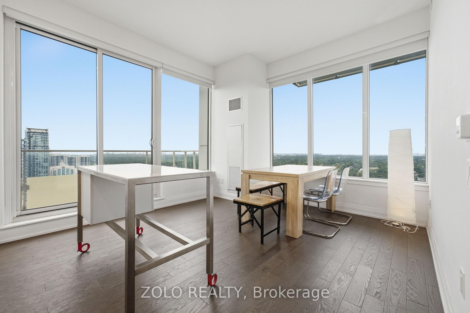 75 Canterbury Place Unit PH303 photo 9